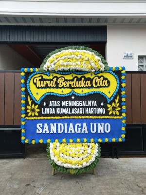 Papan Bunga Duka di Panumbangan